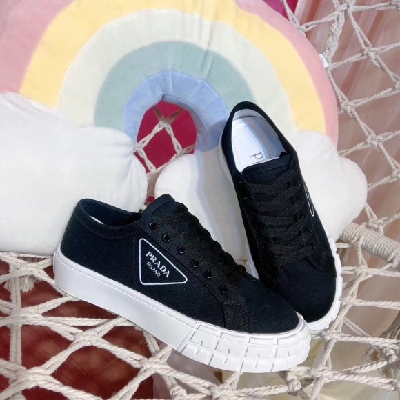 Prada Women's Low-top Sneakers In Black Gabardine Fabric Prada Women's Low-top Sneakers In Black Gabardine Fabric