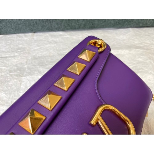 Valentino Stud Sign Shoulder Bag In Purple Nappa Leather Valentino Stud Sign Shoulder Bag In Purple Nappa Leather
